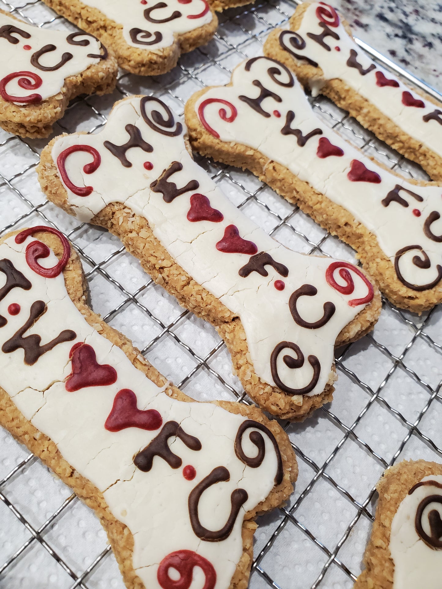 Charlie & Zoe's white iced dog bone treats 